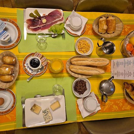 Logis Hotel L'Elanceze Thiezac Екстер'єр фото