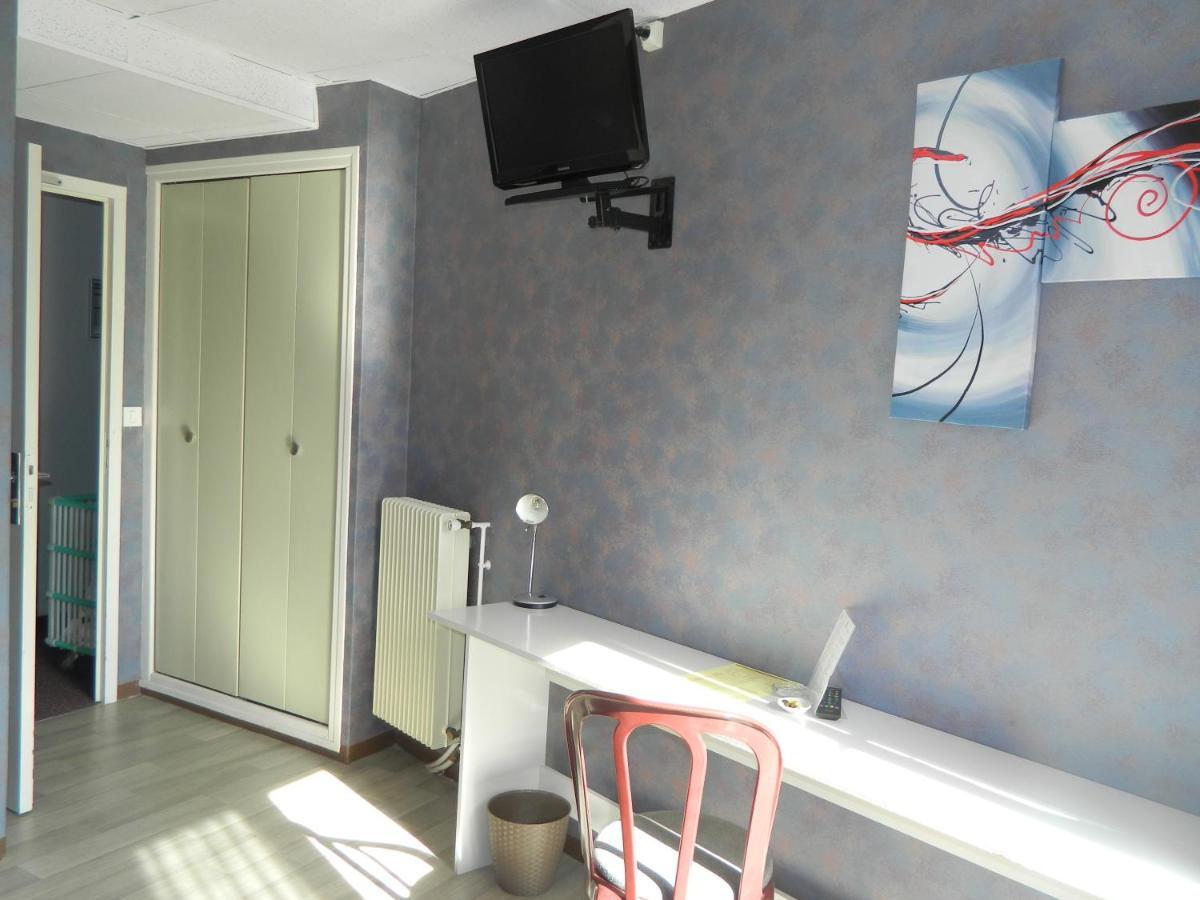 Logis Hotel L'Elanceze Thiezac Екстер'єр фото