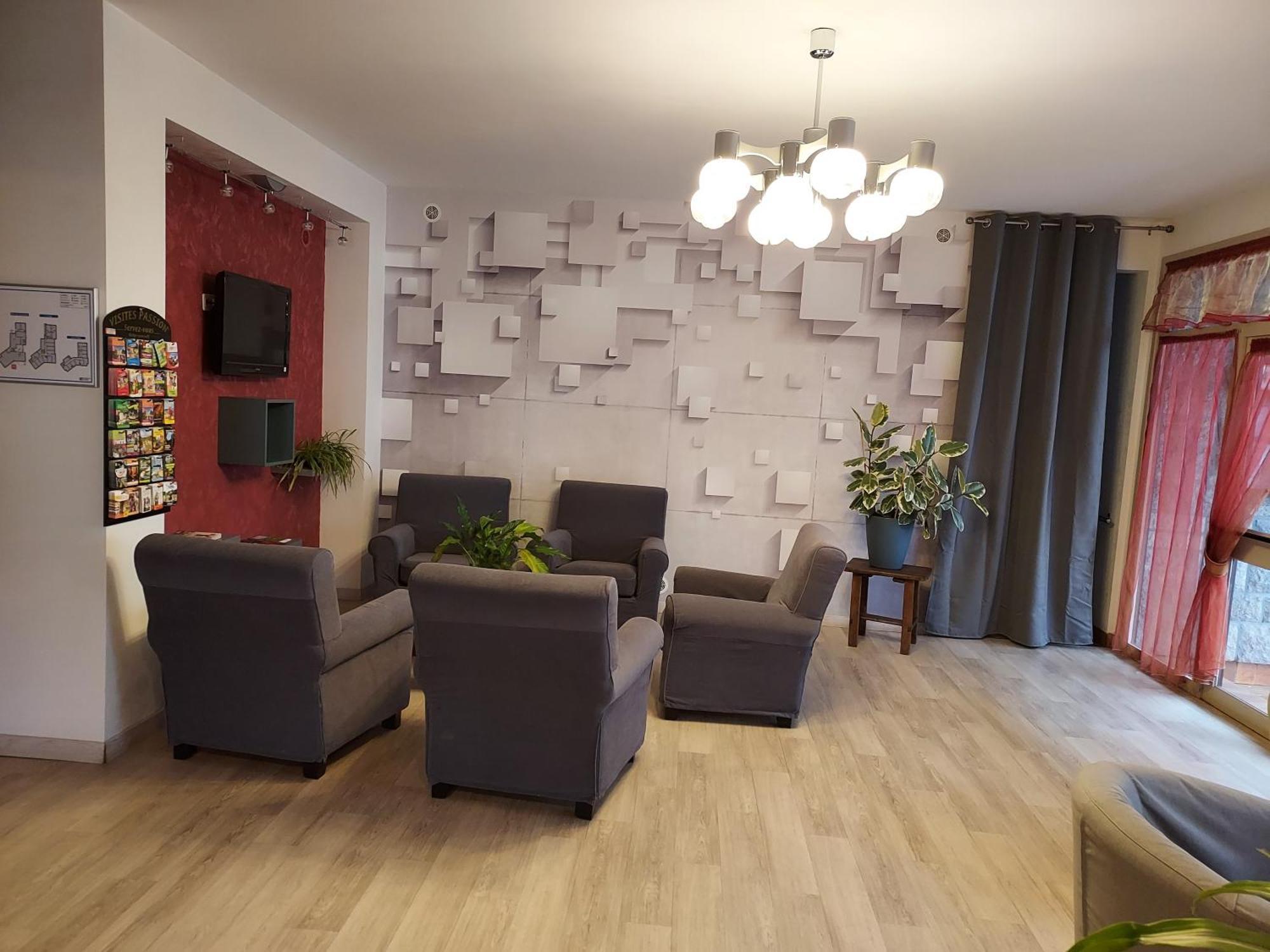 Logis Hotel L'Elanceze Thiezac Екстер'єр фото